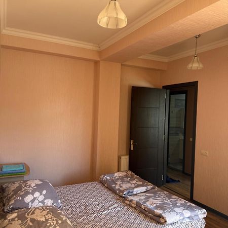 House In Varketili Tbilisi Ngoại thất bức ảnh